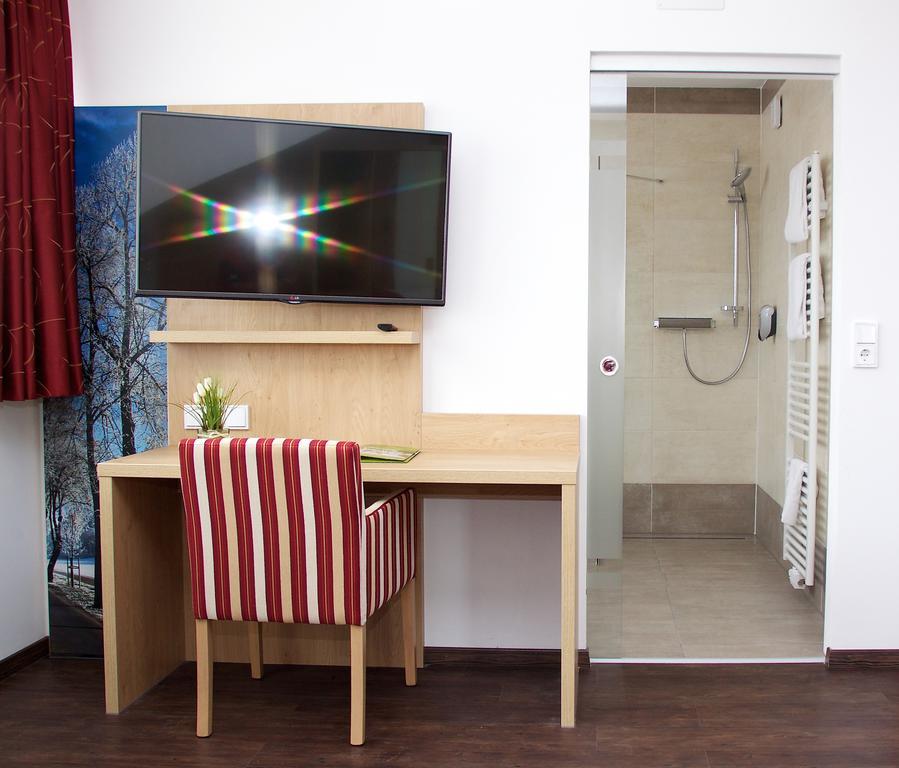 Hotel Restaurant Perschler Rattenberg  Екстериор снимка