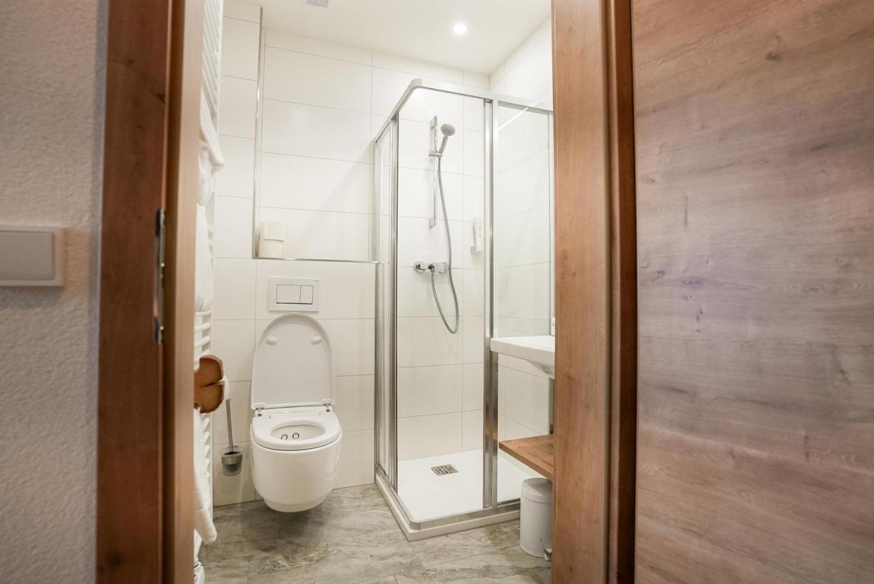 Hotel Restaurant Perschler Rattenberg  Екстериор снимка