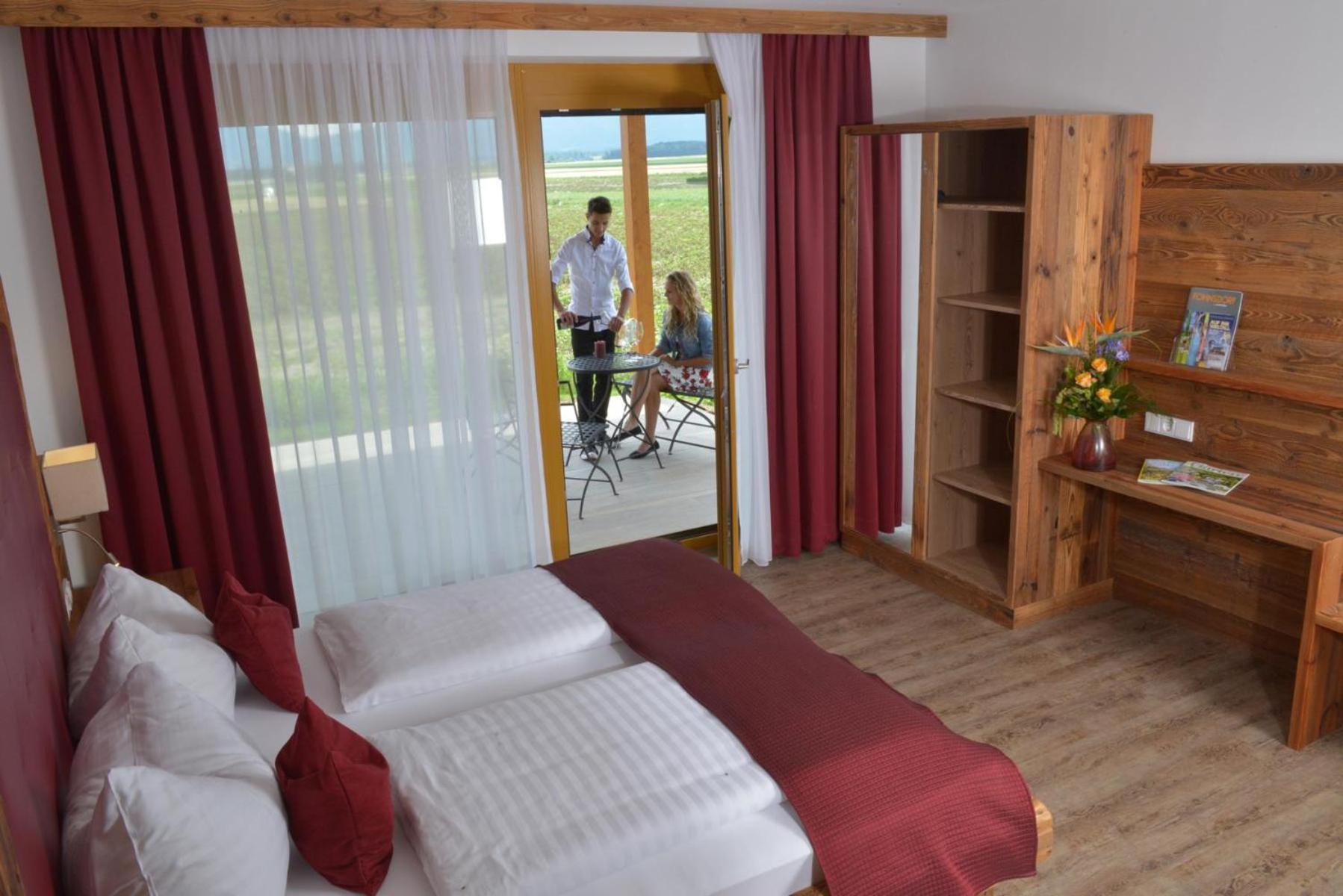 Hotel Restaurant Perschler Rattenberg  Екстериор снимка